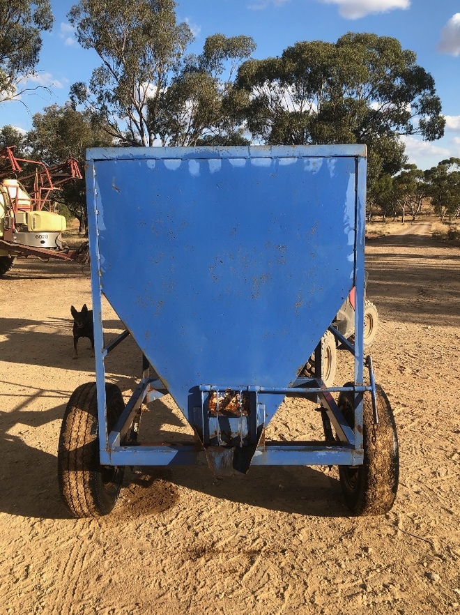 Feed out bin Livestock Equipment Livestock Feeding Equipment